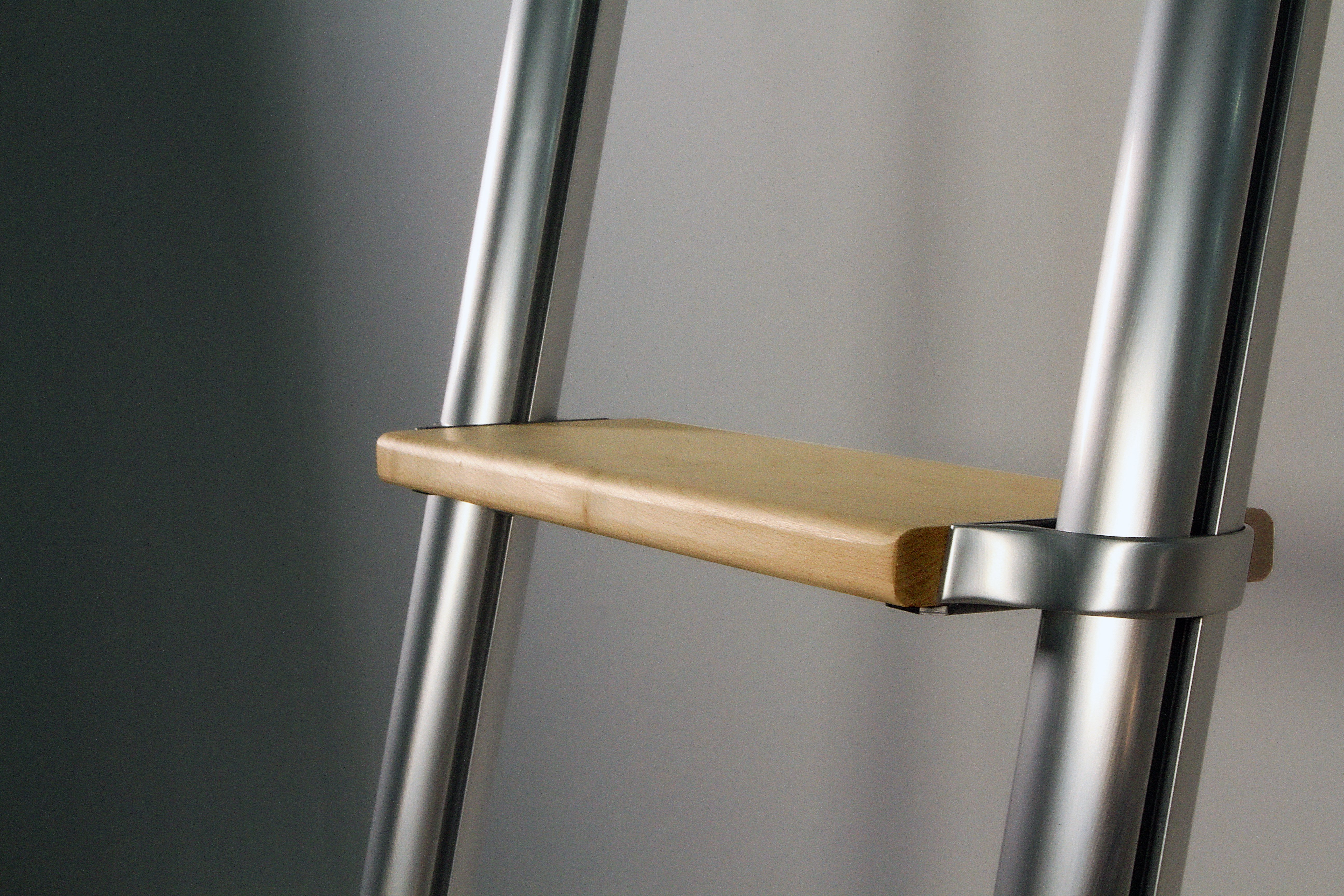 ALTA_MatteSilver_Maple3