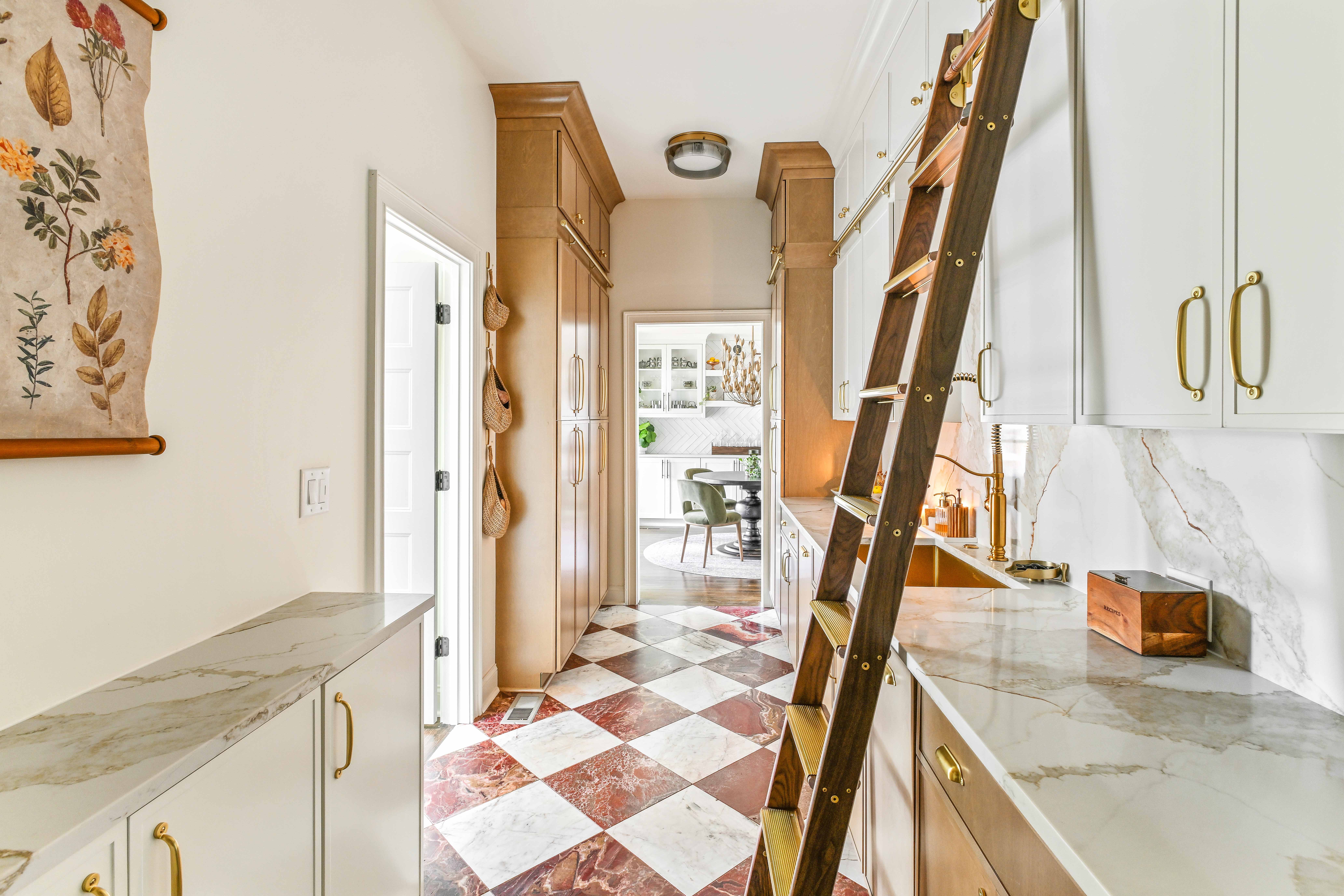 Quiet Glide_Walnut_Brushed Satin Brass_Step Treads_StrollingInTheSuburbs_Zachary Toth Photographer_28